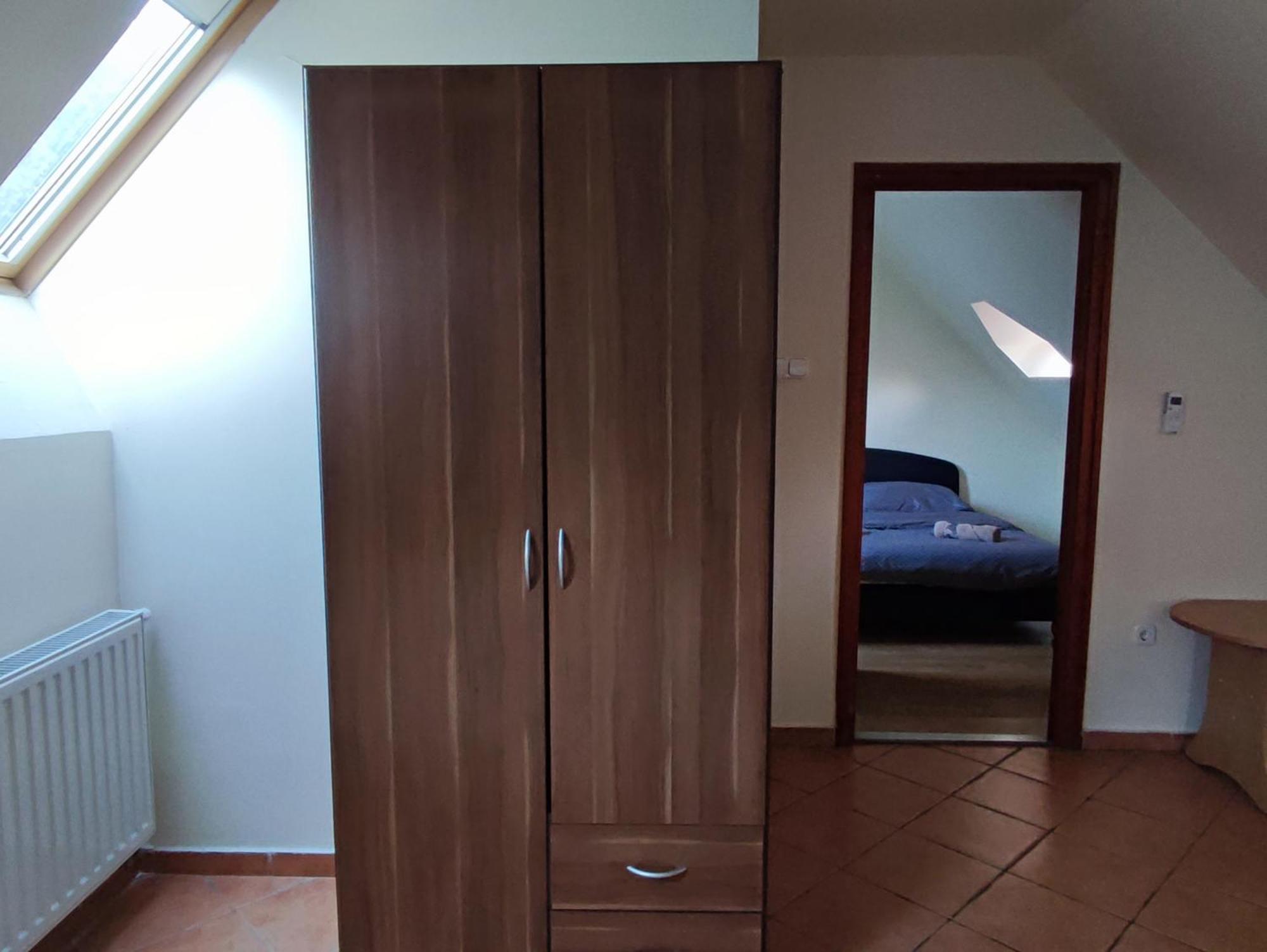 Váralja Vendégház Tata Habitación foto